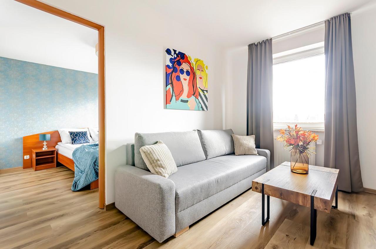 Hotel Zielonki Zielonki  Bagian luar foto
