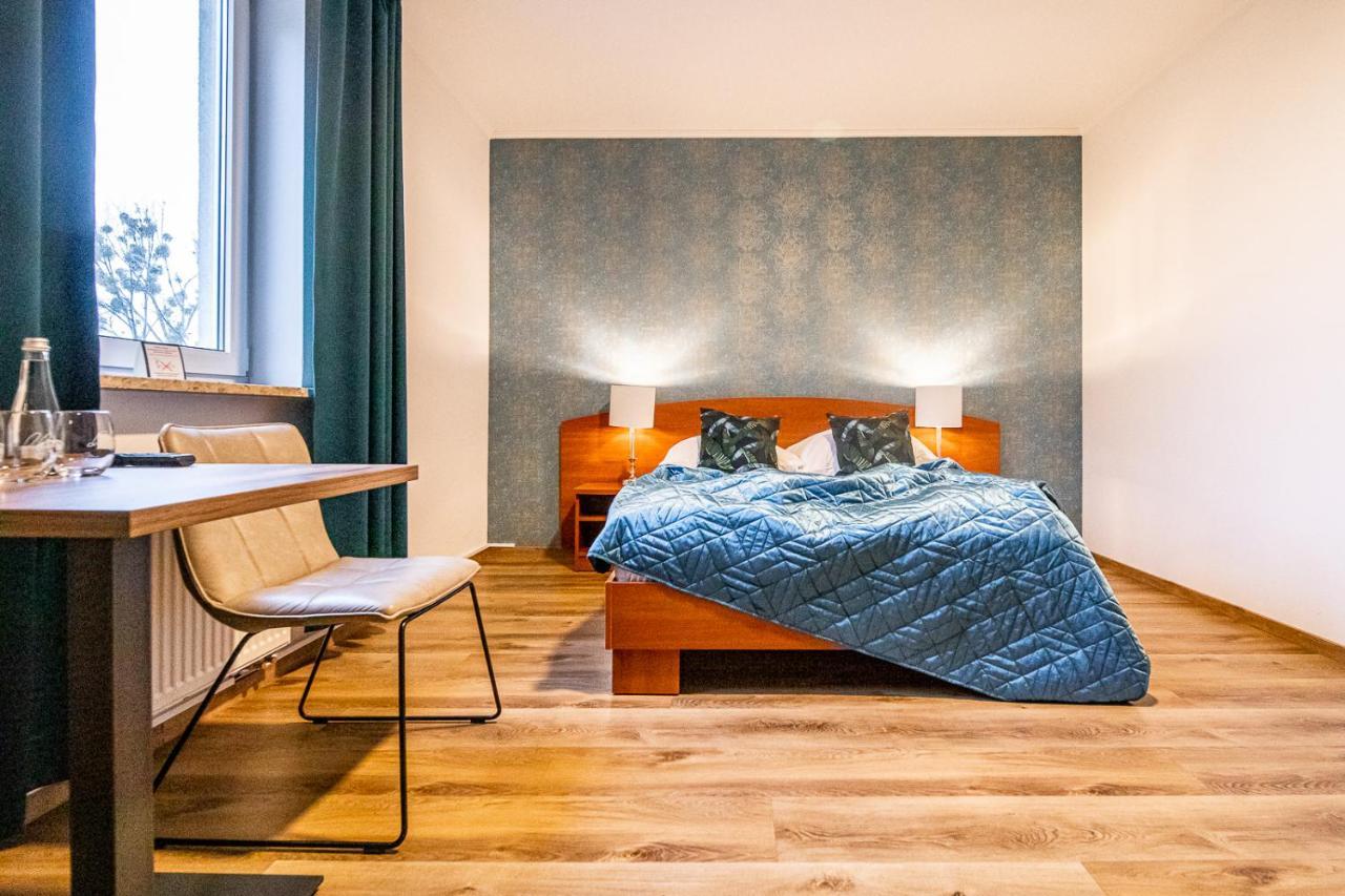 Hotel Zielonki Zielonki  Bagian luar foto